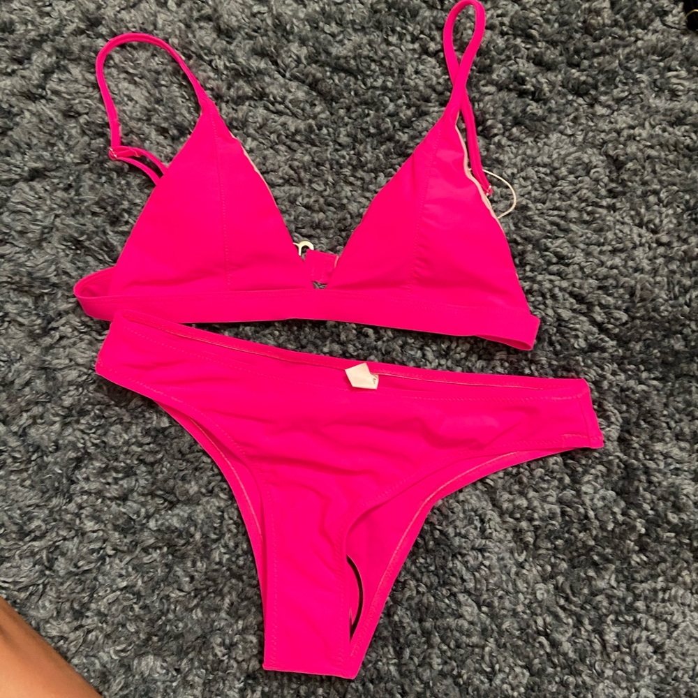 Arlo swimsuit bikini